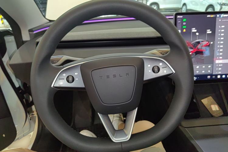 Used Tesla Model 3 2025 Rear-Wheel-Drive Version Steering Wheel