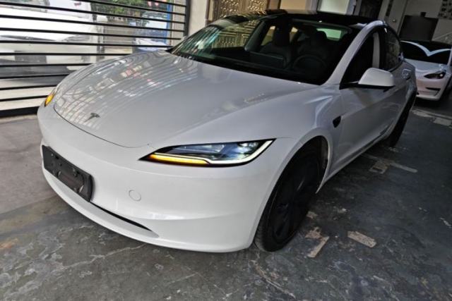Used Tesla Model 3 2025 Rear-Wheel-Drive Version