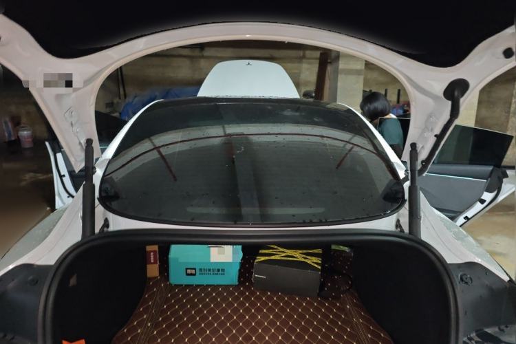Used Tesla Model 3 2025 Rear-Wheel-Drive Version Trunk