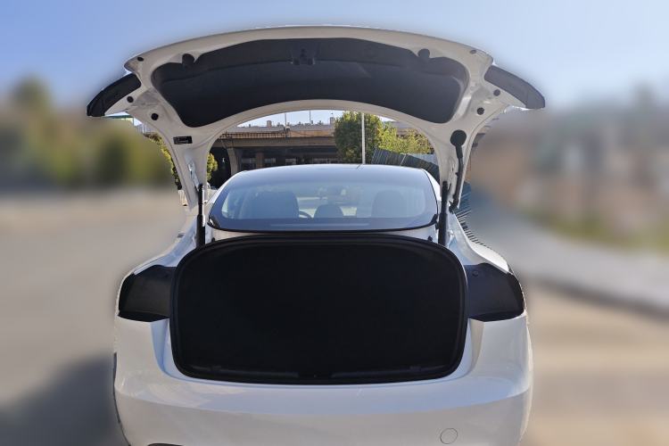 Used Tesla Model 3 2025 Model Revised Rear-Wheel-Drive Version Trunk