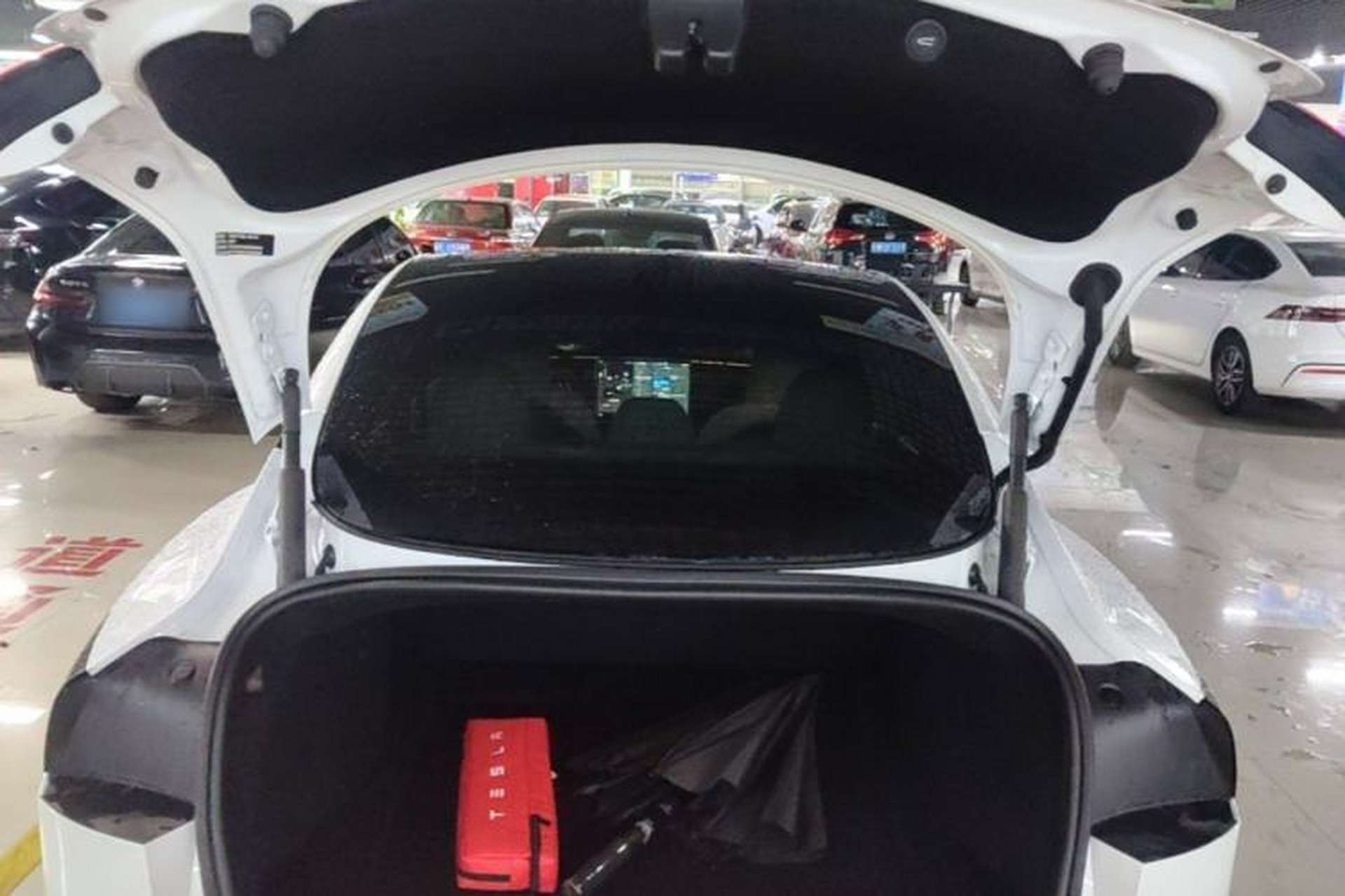 Used Tesla Model 3 2025 Rear-Wheel-Drive Version Trunk