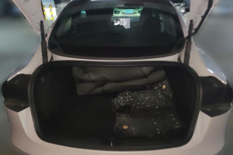 Used Tesla Model 3 2025 Rear-Wheel-Drive Version Trunk