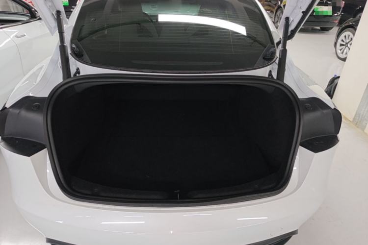 Used Tesla Model 3 2025 Model Revised Long-Range Rear-Wheel-Drive Version Trunk