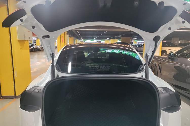 Used Tesla Model 3 2025 Model Revised Rear-Wheel-Drive Version Trunk