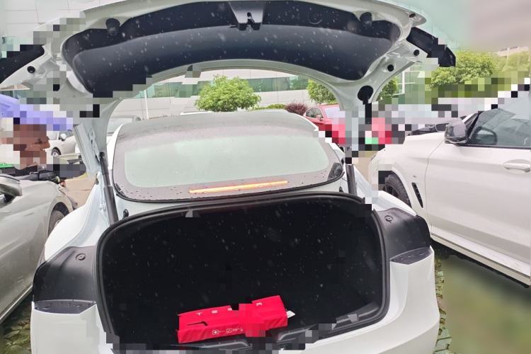 Used Tesla Model 3 2025 Model Revised Rear-Wheel-Drive Version Trunk