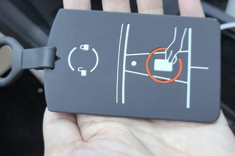 Used Tesla Model 3 2025 Model Long-Range Rear-Wheel-Drive Version Vehicle Key