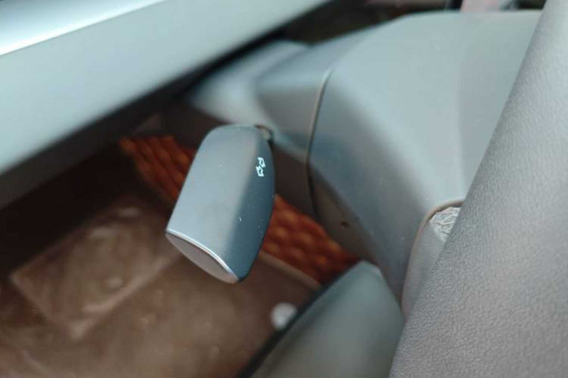Used Tesla Model 3 2025 Rear-Wheel-Drive Version Vehicle Key
