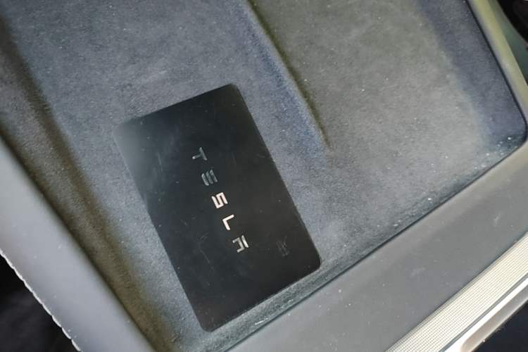 Used Tesla Model 3 2025 Rear-Wheel-Drive Version Vehicle Key