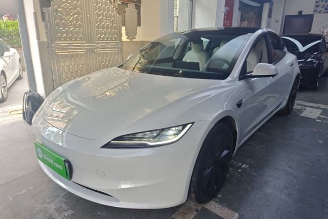 Used Tesla Model 3 2025 Rear-Wheel-Drive Version