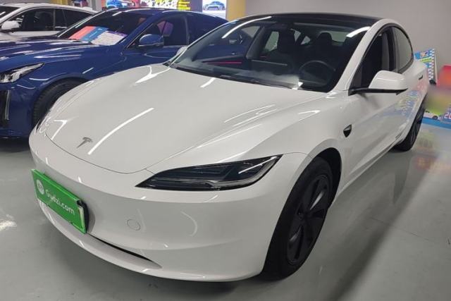 Used Tesla Model 3 2025 Rear-Wheel-Drive Version