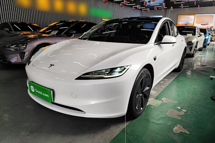 Tesla Model 3 2025 Model Long-Range Rear-Wheel-Drive Version