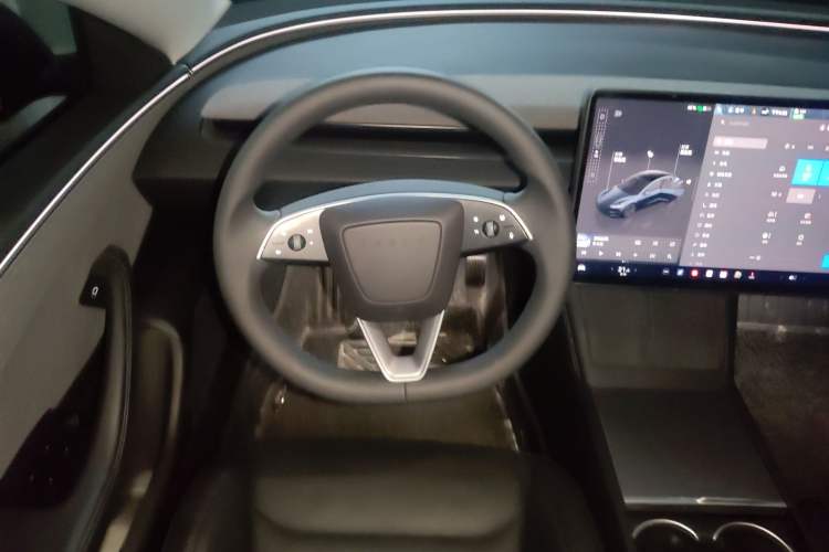 Used Tesla Model 3 2025 Rear-Wheel-Drive Version Steering Wheel