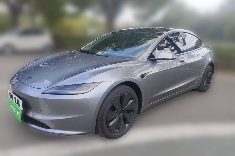 Tesla Model 3 2025 Model Revised Rear-Wheel-Drive Version