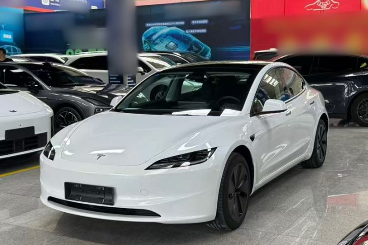 Tesla Model 3 2025 Model Revised Rear-Wheel-Drive Version