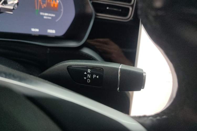 Used Tesla Model S 2017 S 75D Standard Range Edition Gear Lever