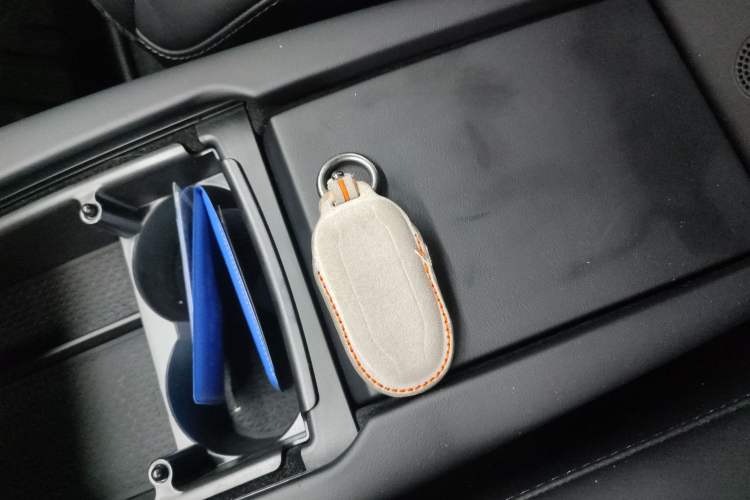 Used Tesla Model S 2017 S 75D Standard Range Edition Vehicle Key