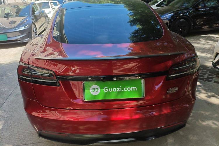 Used Tesla Model S 2023 Three-Motor All-Wheel-Drive Plaid Version Exterior 4