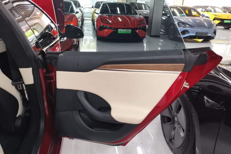 Used Tesla Model S 2023 Dual-Motor All-Wheel-Drive Version Right Rear Door Interior