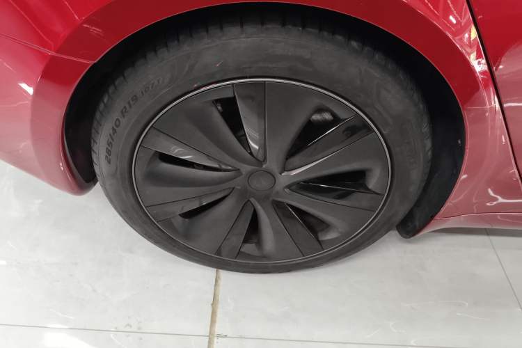 Used Tesla Model S 2023 Dual-Motor All-Wheel-Drive Version Right Rear Wheel Hub