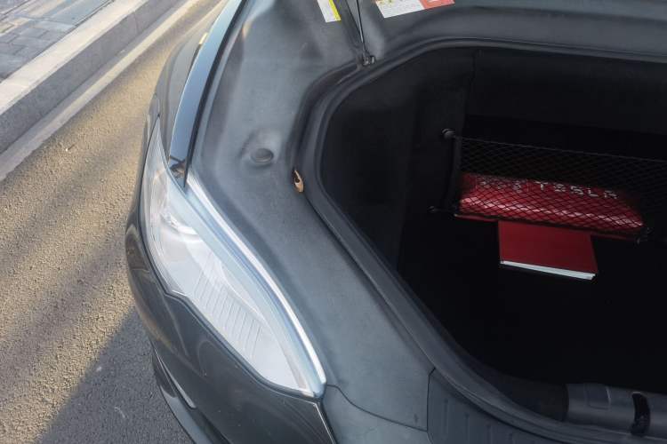 Used Tesla Model S 2014 S P85 Engine Bay Right