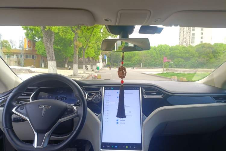Used Tesla Model S 2014 S 85 Headliner