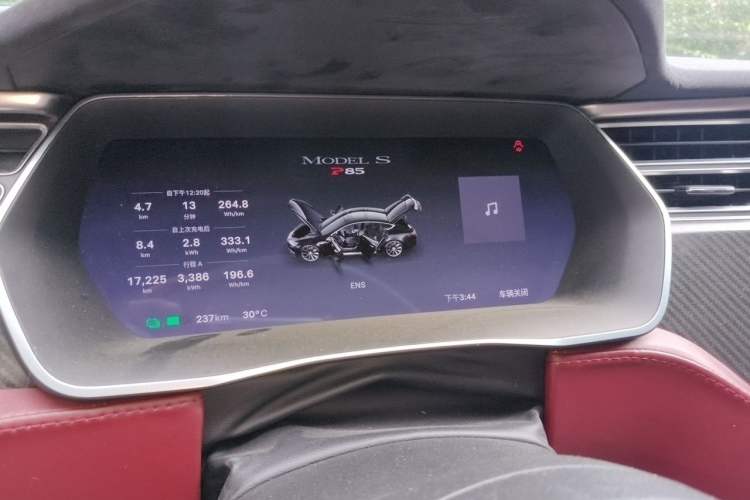 Used Tesla Model S  Instrument Cluster
