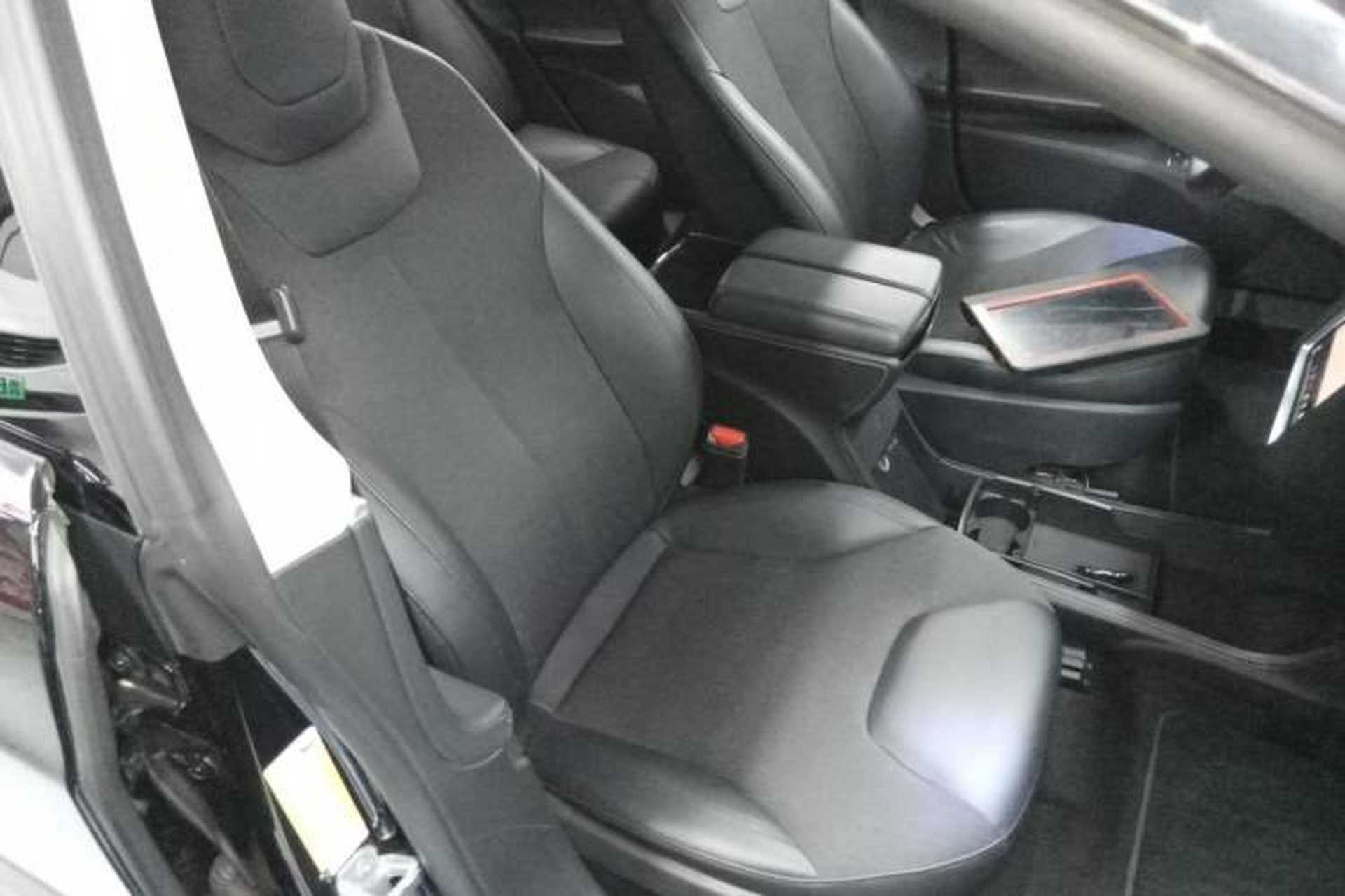 Used Tesla Model S 2014 S 85 Right Front Seat