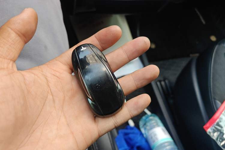 Used Tesla Model S 2014 S 85 Vehicle Key
