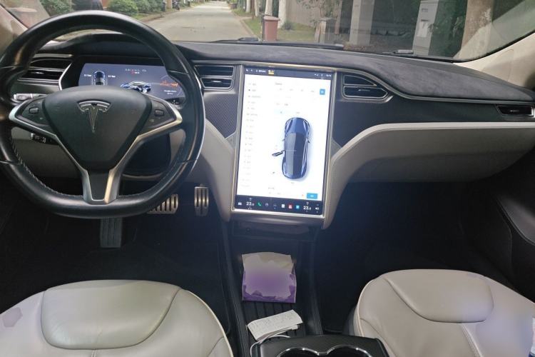 Used Tesla Model S 2014 S P85 Center Console