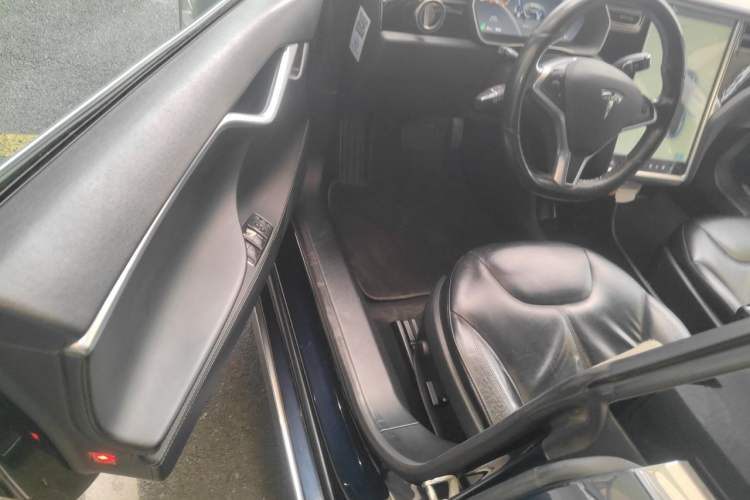 Used Tesla Model S 2014 S 60 Driver Seat