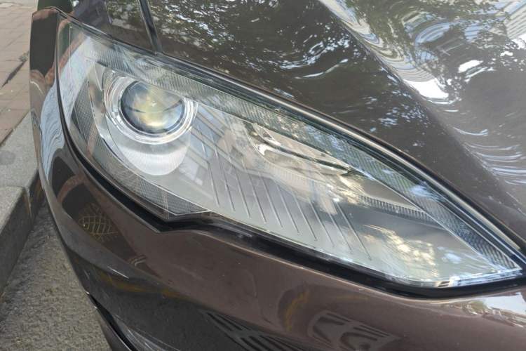 Used Tesla Model S 2014 S P85 Right Front Headlight