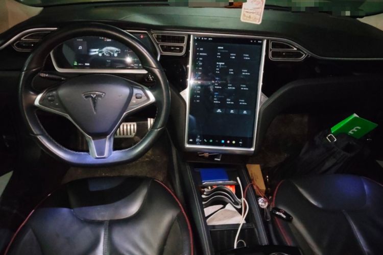 Used Tesla Model S 2014 S P85 Center Console
