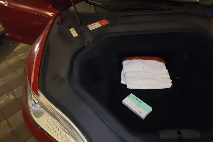 Used Tesla Model S 2014 S P85 Engine Bay Right