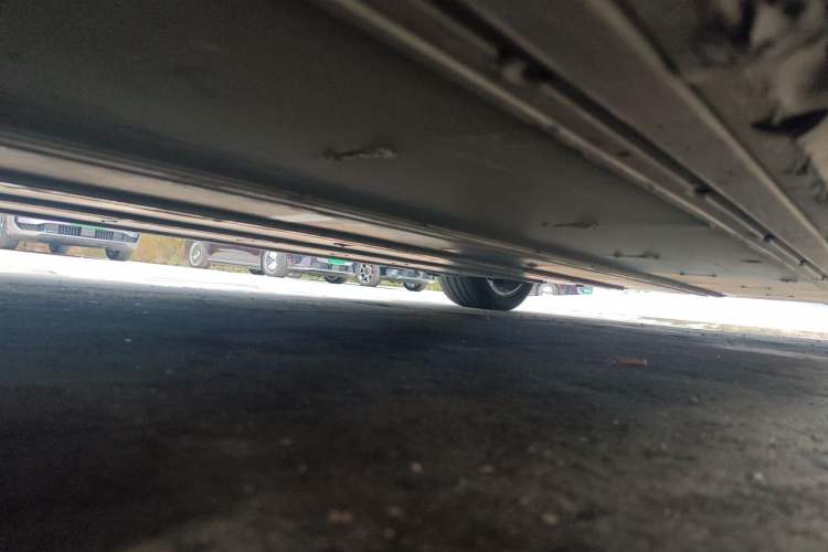 Used Tesla Model S 2014 S 85 Chassis Front Left