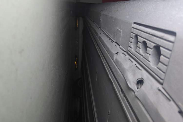 Used Tesla Model S 2014 S 85 Chassis Front Right