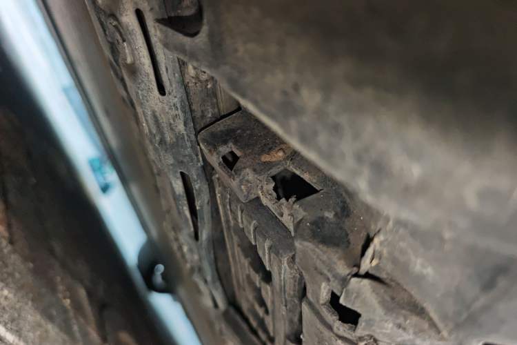 Used Tesla Model S 2014 S 85 Chassis Rear Right