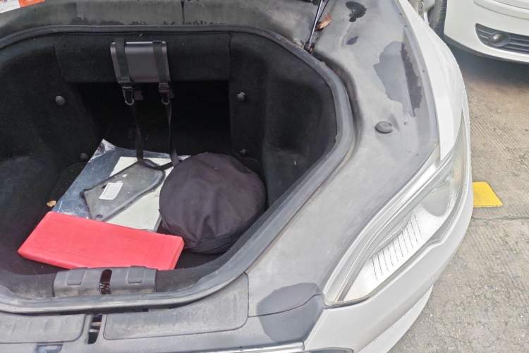 Used Tesla Model S 2014 S 60 Engine Bay Left
