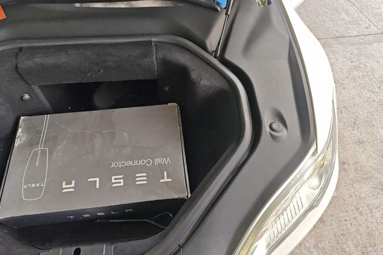 Used Tesla Model S 2014 S 85 Engine Bay Left