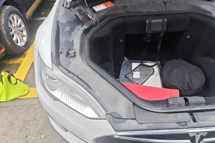 Used Tesla Model S 2014 S 60 Engine Bay Right