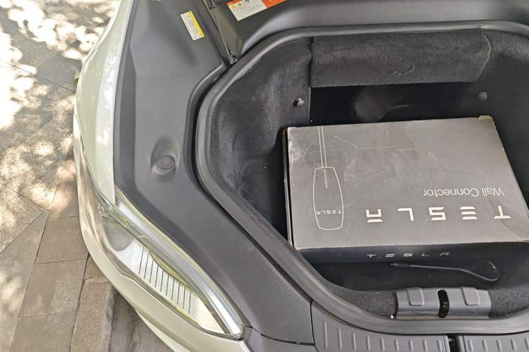Used Tesla Model S 2014 S 85 Engine Bay Right