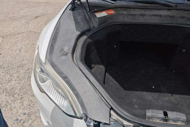 Used Tesla Model S 2014 S 85 Engine Bay Right