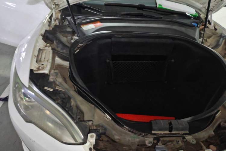 Used Tesla Model S 2014 S 85 Engine Bay Right