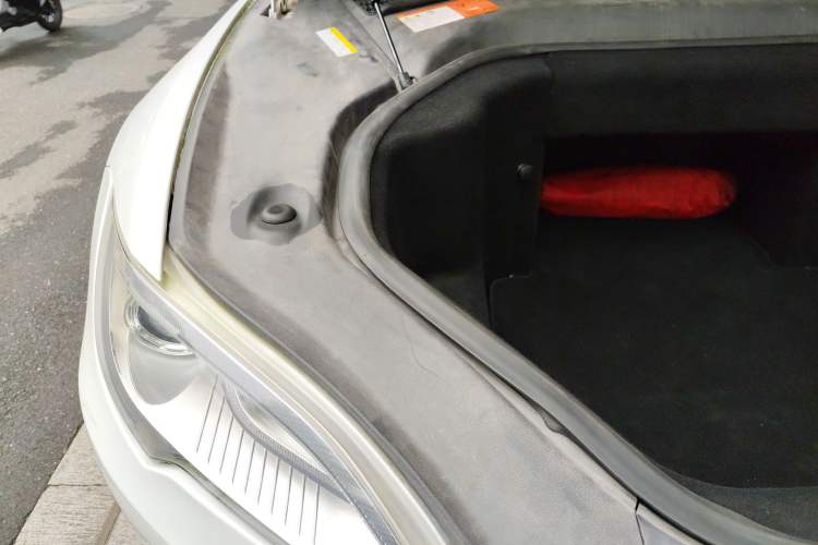 Used Tesla Model S 2014 S 85 Engine Bay Right