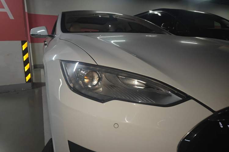 Used Tesla Model S 2014 S 85 Right Front Headlight