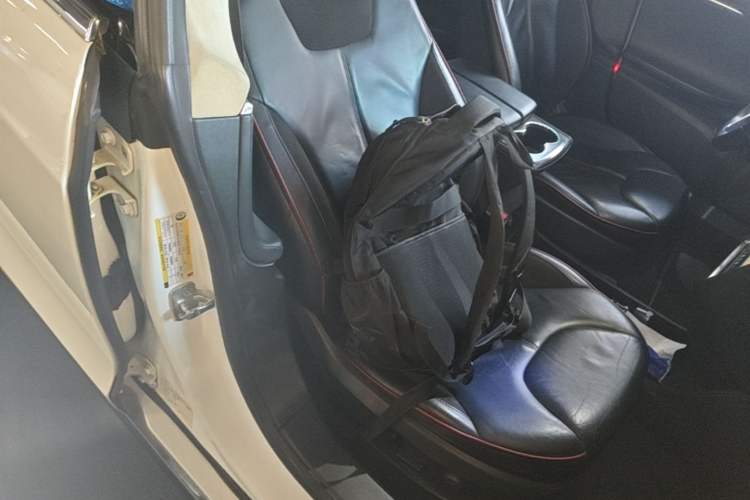 Used Tesla Model S 2014 S P85 Right Front Seat