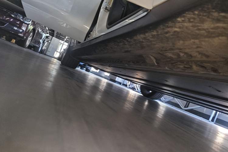 Used Tesla Model S 2014 S P85 Right Side Sill