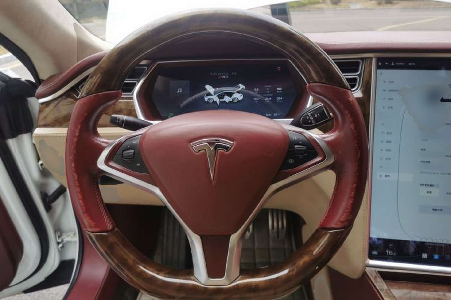Used Tesla Model S 2014 S 85 Steering Wheel