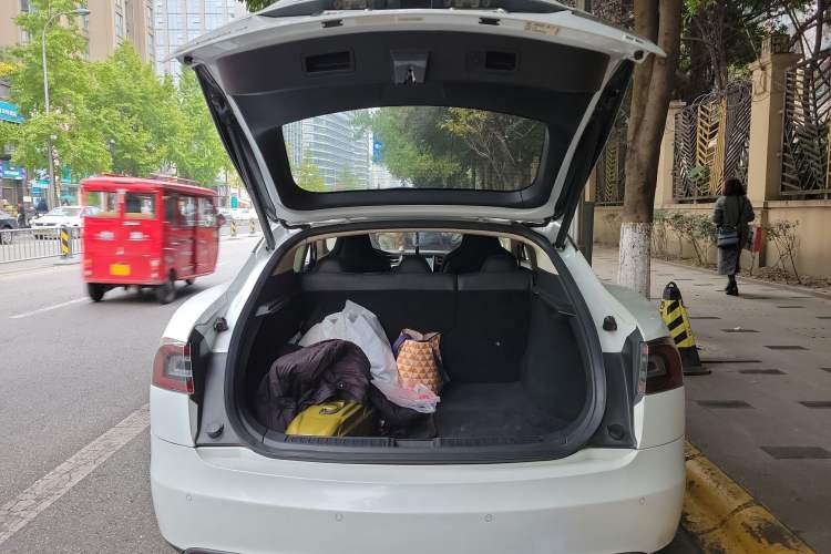 Used Tesla Model S 2014 S 85 Trunk