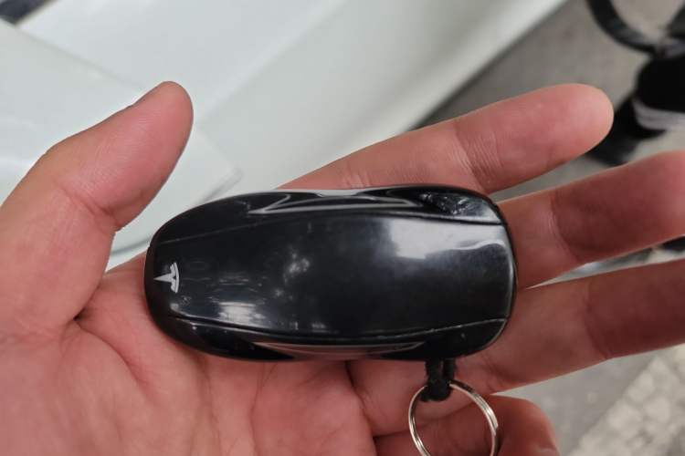 Used Tesla Model S 2014 S 85 Vehicle Key
