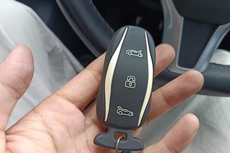 Used Tesla Model S 2014 S P85 Vehicle Key